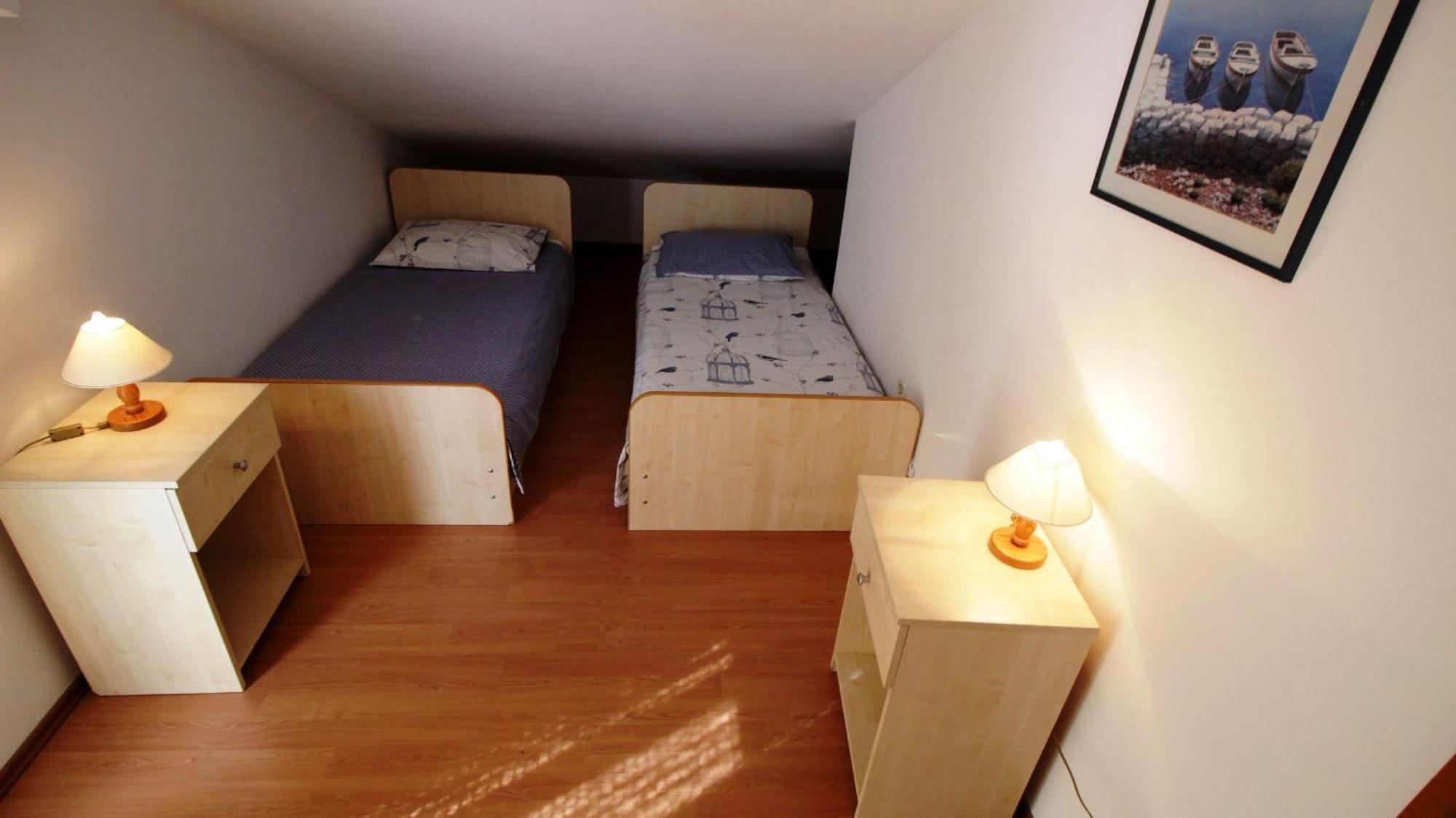Apartments Ivka โอมิช ห้อง รูปภาพ
