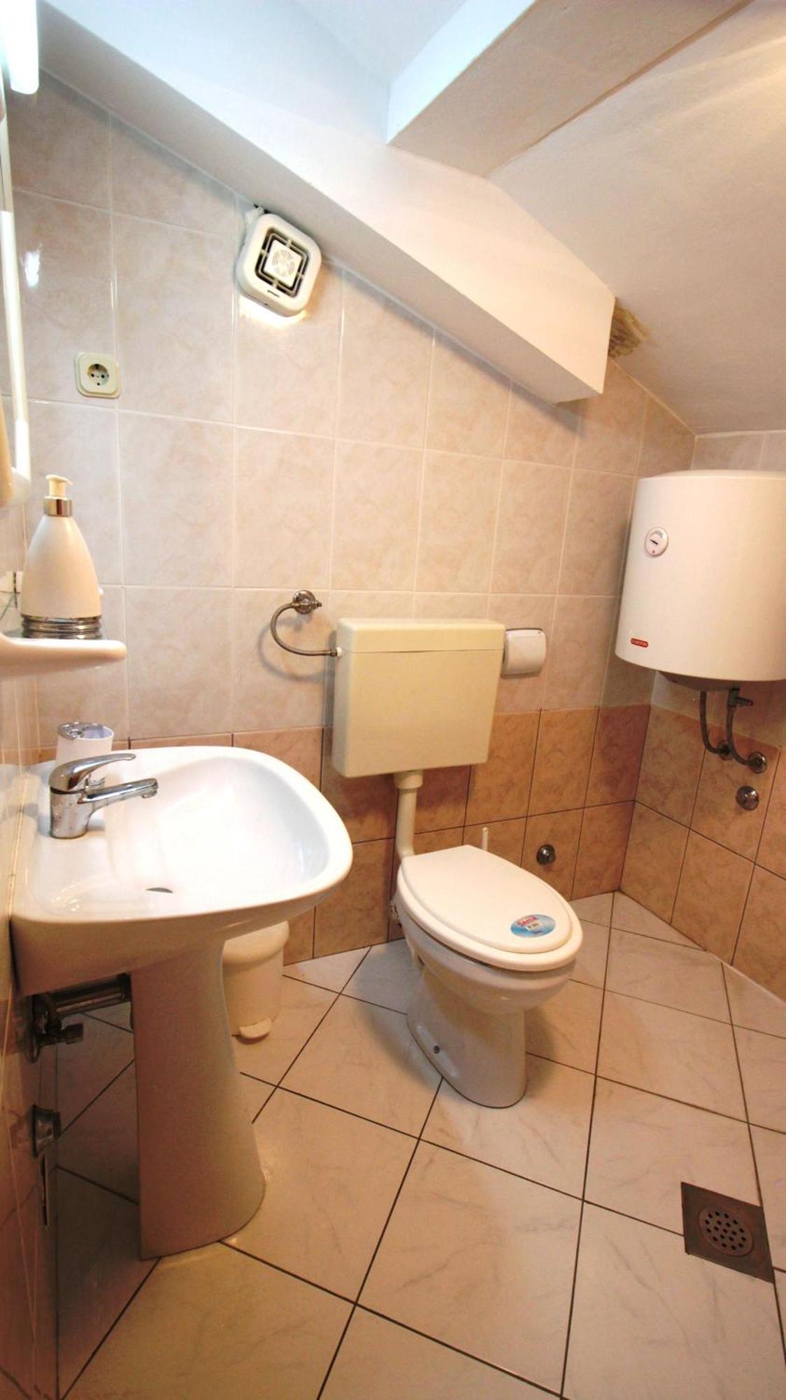 Apartments Ivka โอมิช ห้อง รูปภาพ