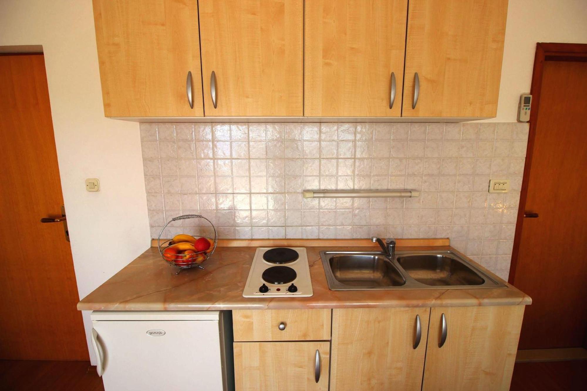 Apartments Ivka โอมิช ห้อง รูปภาพ